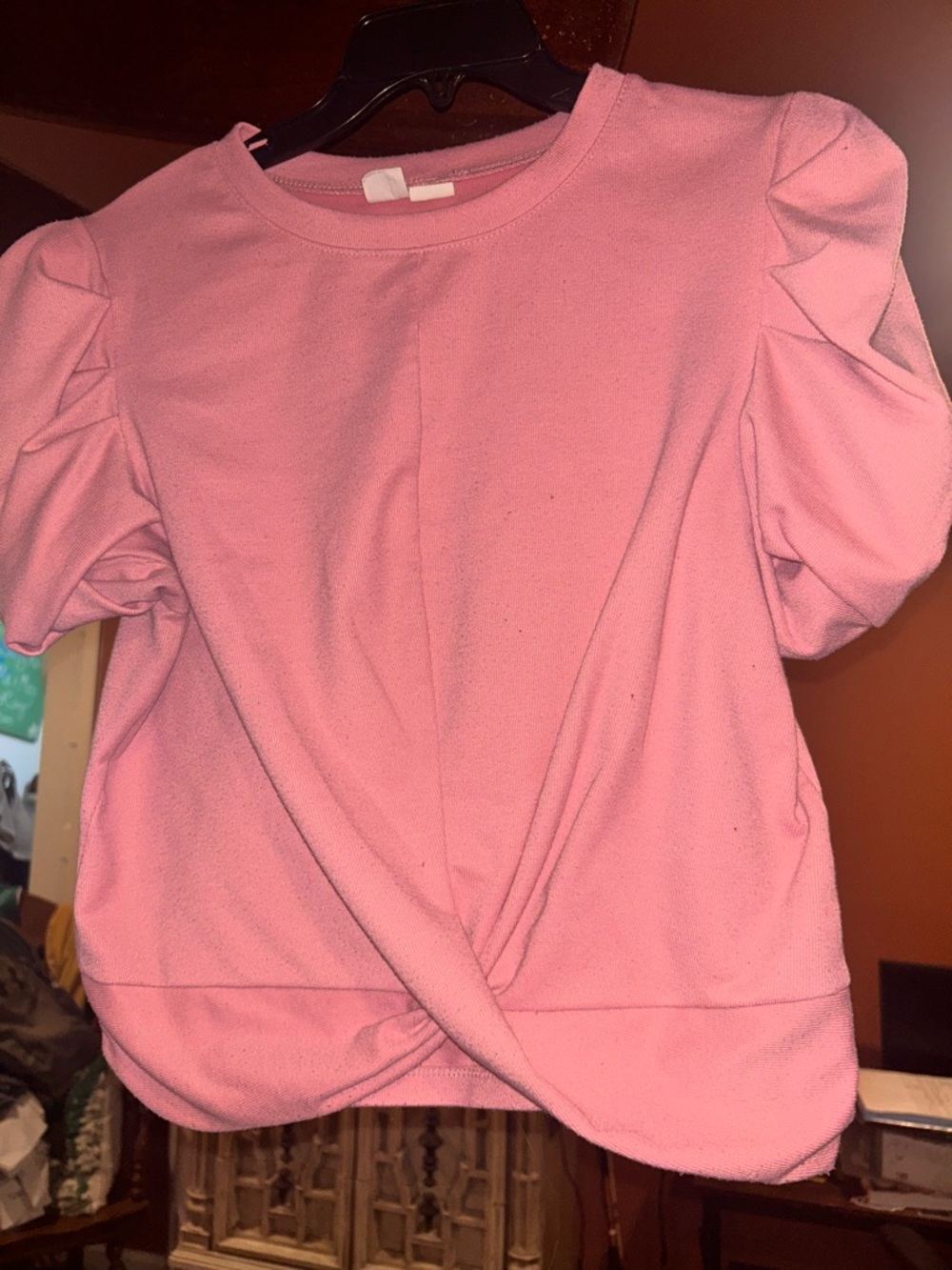 Melrose and Market Pink Twist-Hem Short Sleeve Top